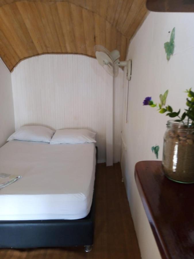 Hostal Paloma Cafe بالومينو المظهر الخارجي الصورة